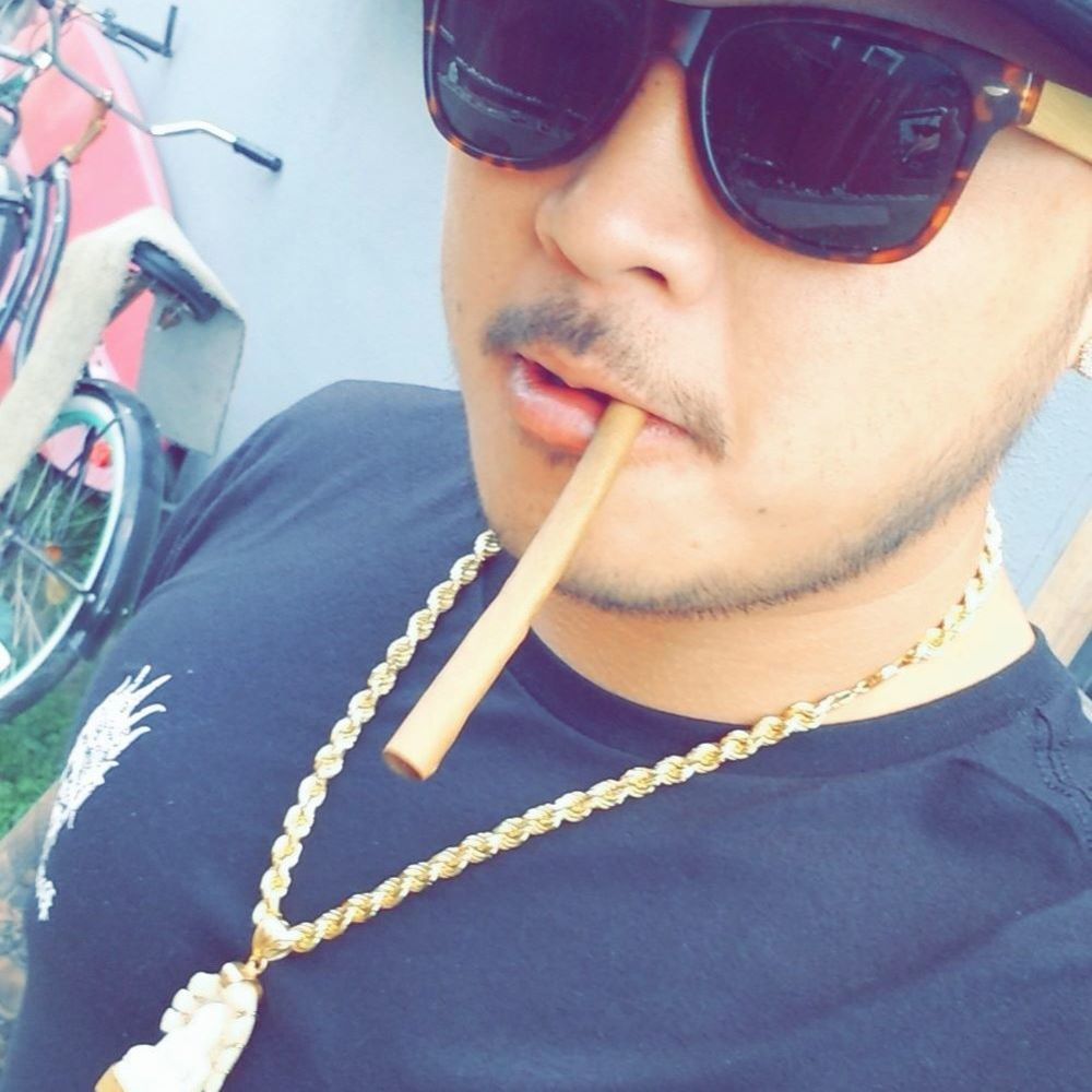 Meet your Posher, Zilo